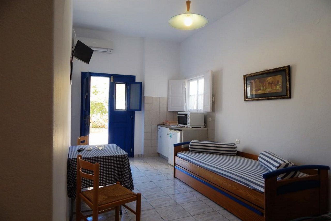 Evgenia Rooms And Apartments Folégandros Eksteriør billede